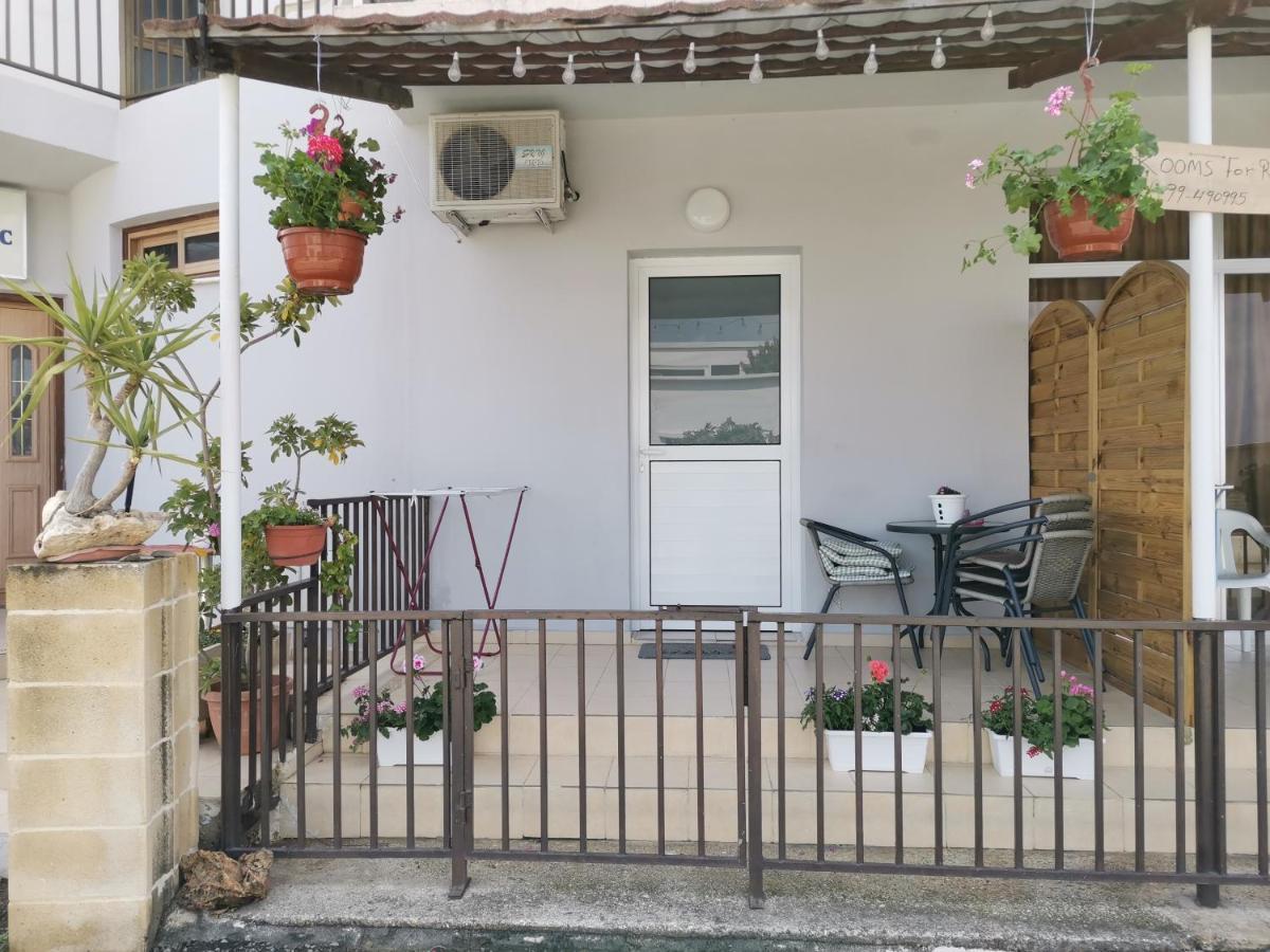 Hamboula Daire Polis Dış mekan fotoğraf