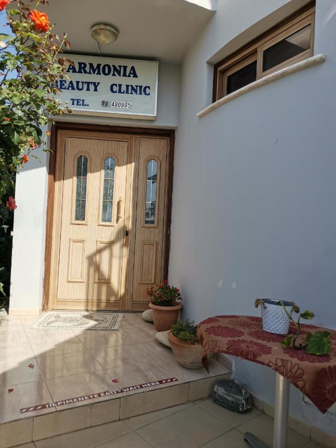 Hamboula Daire Polis Dış mekan fotoğraf